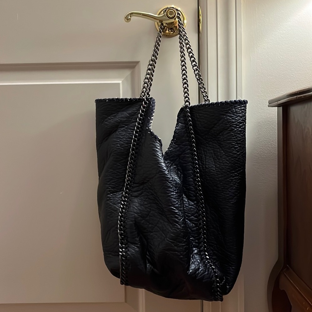 Moda Luxe Navy Blue Faux Leather Bag 💙